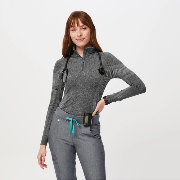 Figs Tops - FIGS Graphite Salta Performance Zip
